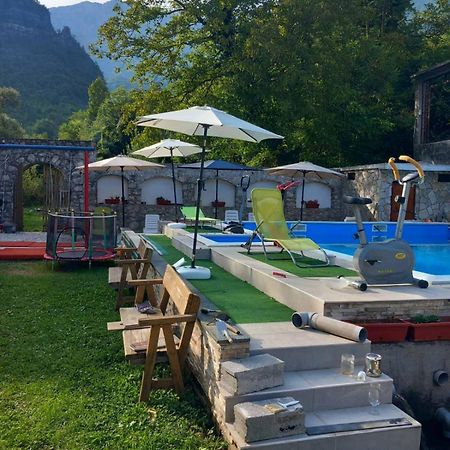 Вілла Kuca Za Odmor Sa Bazenom Diva Grabovica Jablanica Екстер'єр фото